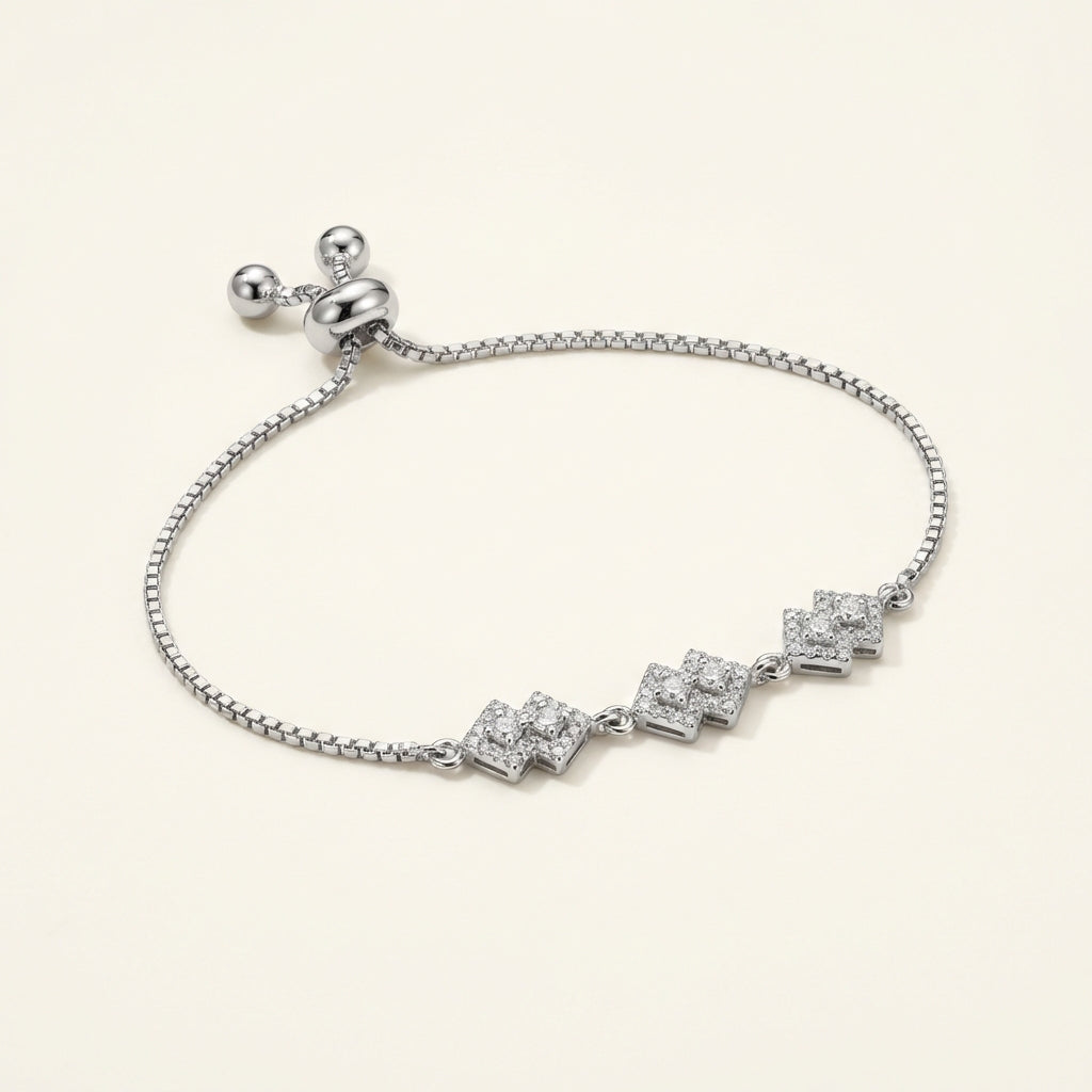 ZEVARAZ Nira Charms Bracelet