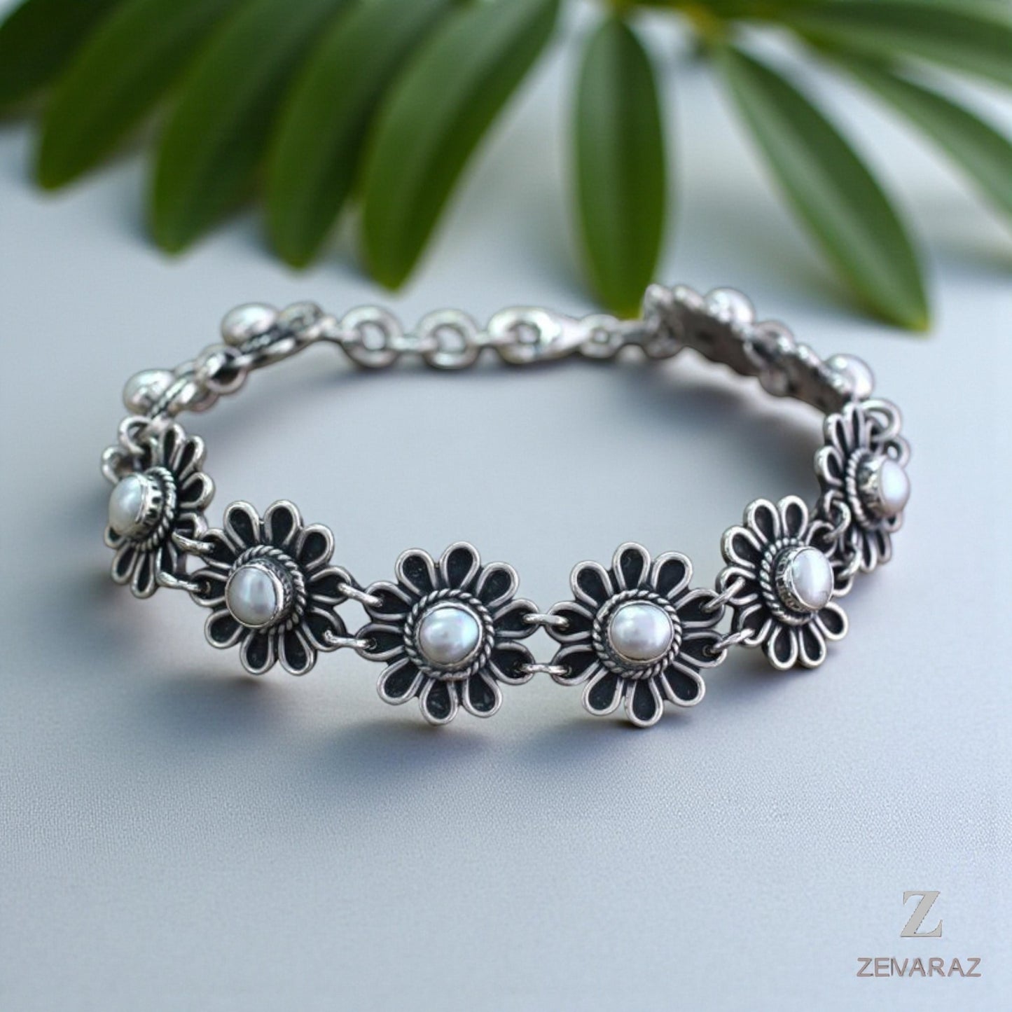 Daisy Chain Sterling Silver Bracelet