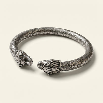ZEVARAZ Kala Classic Shermukh Openable Silver Bangle - Zevaraz