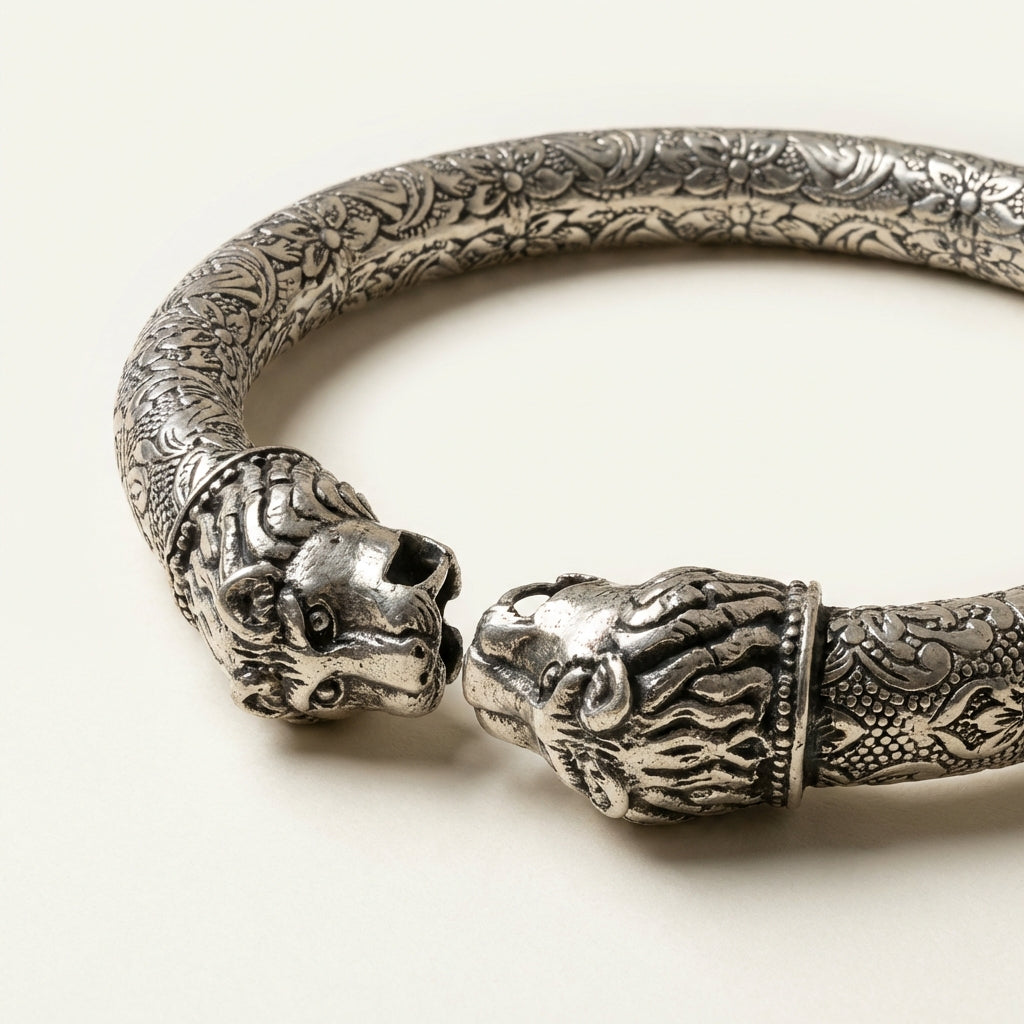 ZEVARAZ Kala Classic Shermukh Openable Silver Bangle - Zevaraz