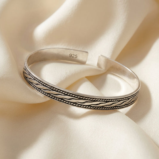 ZEVARAZ Kala Rekha Oxidised Silver Bracelet