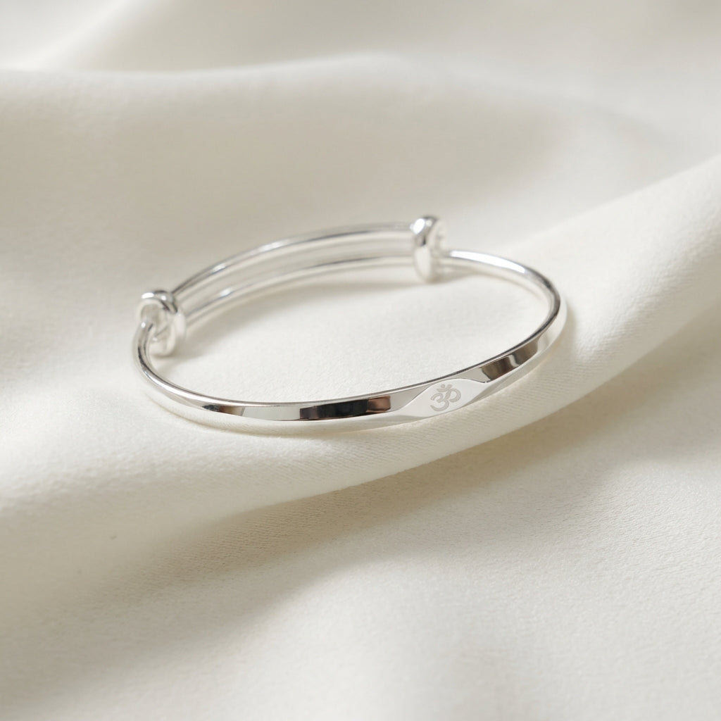 ZEVARAZ Little OM Adjustable Baby Kada
