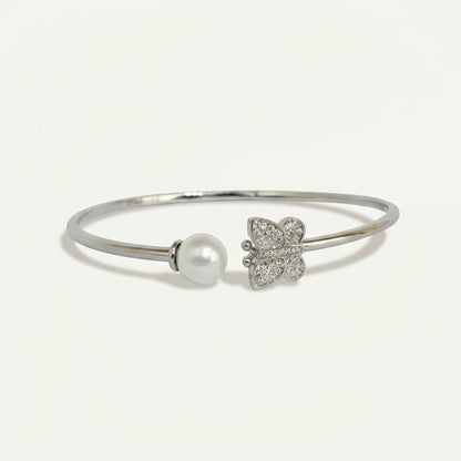 ZEVARAZ Nira Pearl & Butterfly Silver Bracelet