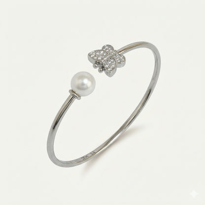 ZEVARAZ Nira Pearl & Butterfly Silver Bracelet
