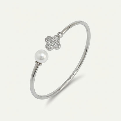 ZEVARAZ Nira Pearl & Clover Silver Bracelet
