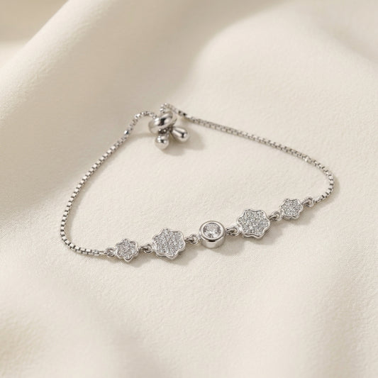 ZEVARAZ Nira Clover Bracelet