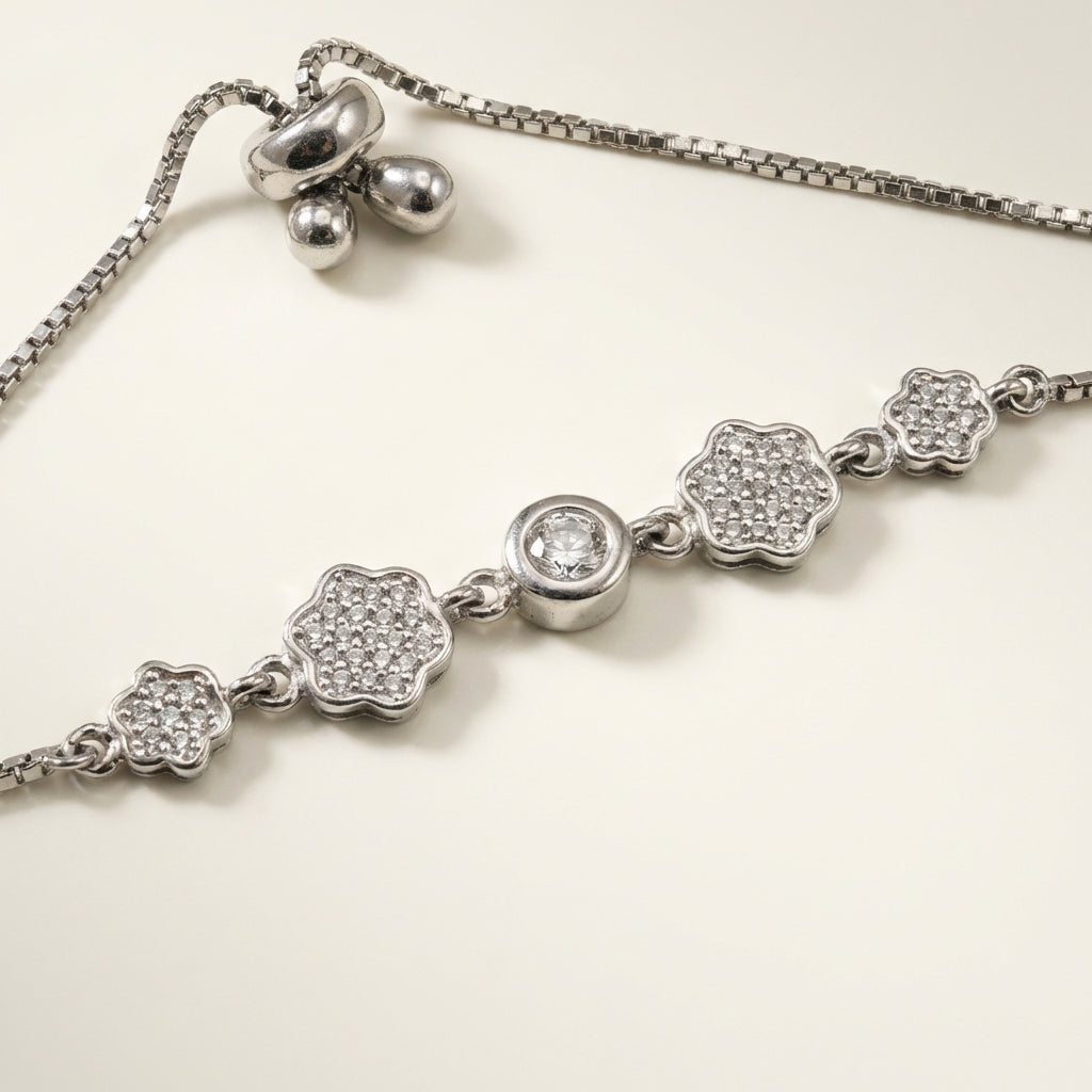 ZEVARAZ Nira Clover Bracelet