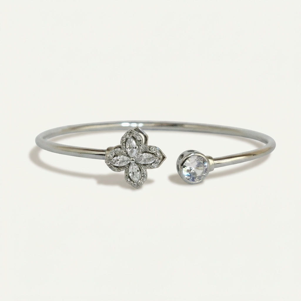 ZEVARAZ Nira Minimal Silver Bracelet