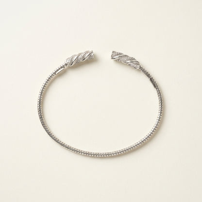 ZEVARAZ Nira Twisted Silver Bracelet