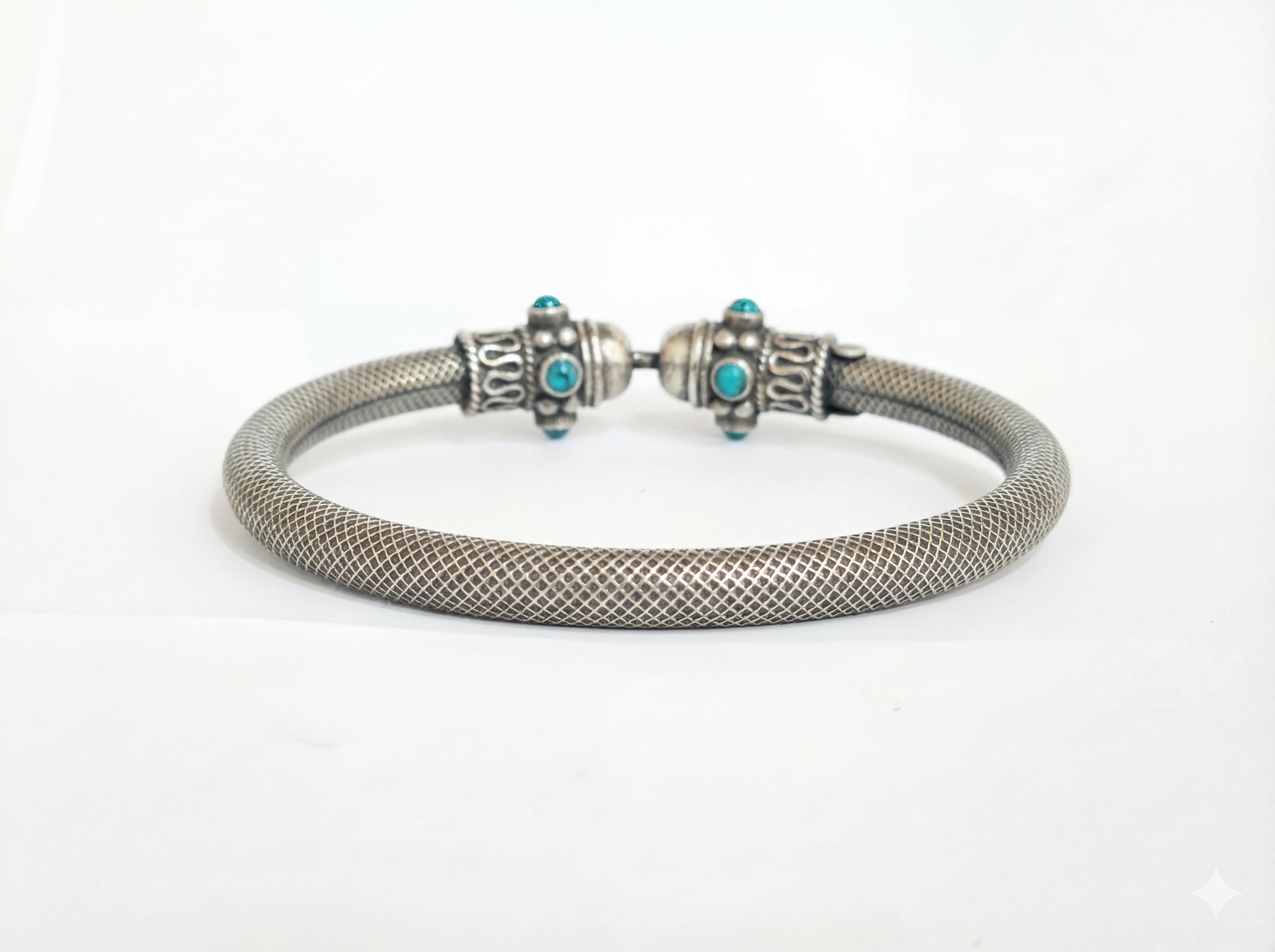 ZEVARAZ Kala Firoza Openable Oxidised Silver Bangle - Zevaraz