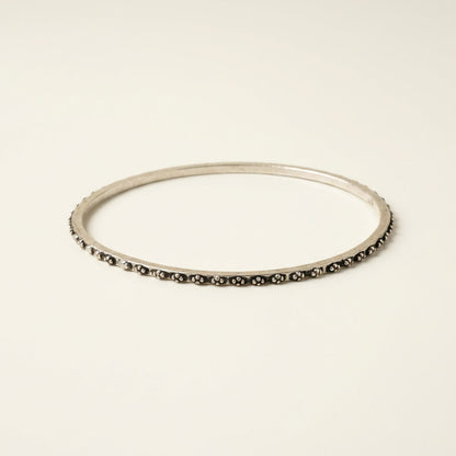 ZEVARAZ Kala Rekha Silver Bangle