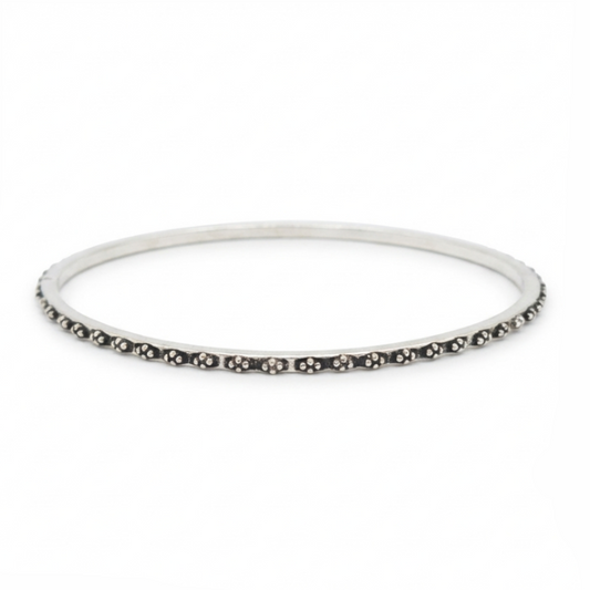 Zevaraaz Vritta Rekha Silver Bangle