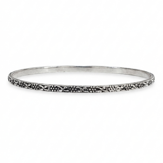 Zevaraaz Vritta Rekha Silver Bangle