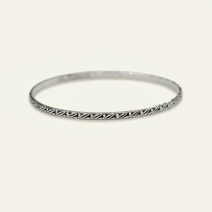 ZEVARAZ Kala Rekha Silver Bangle