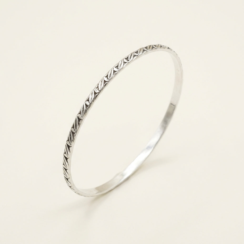 ZEVARAZ Kala Rekha Silver Bangle