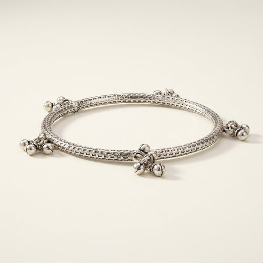 ZEVARAZ Kala Classic Ghungroo Silver Bangle - Zevaraz