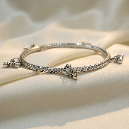 ZEVARAZ Kala Classic Ghungroo Silver Bangle - Zevaraz