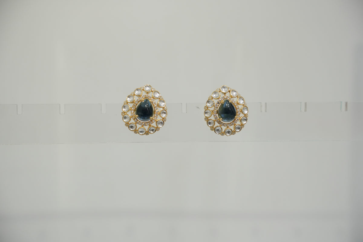 ZEVARAZ Aabha Gagan Studs, full pair on a neutral background