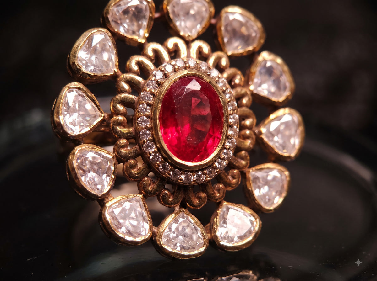 Side profile view of the ZEVARAZ Aabha Gulaab Manak Kundan Silver Ring