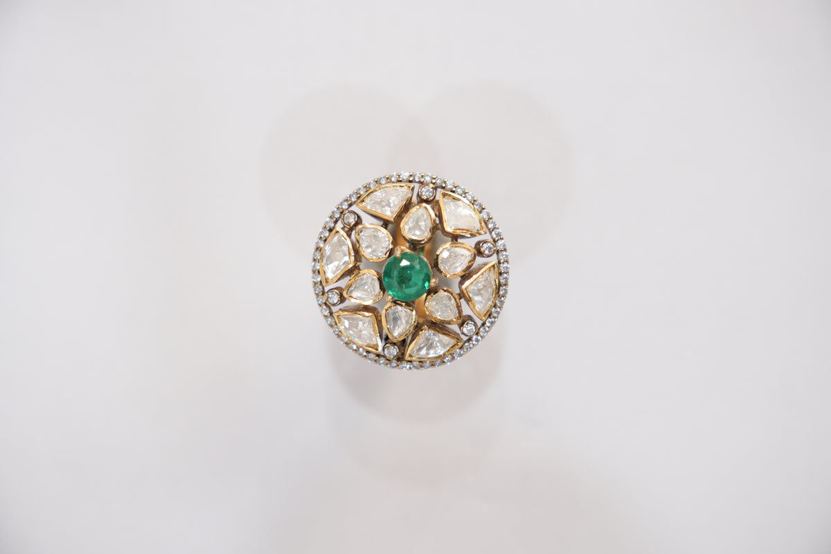 Studio photograph of the ZEVARAZ Aabha Panna Chandra Kundan Silver Ring
